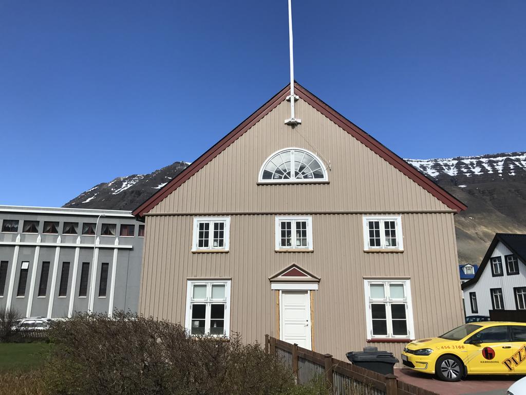 Tangs Apartment Ísafjörður Екстериор снимка